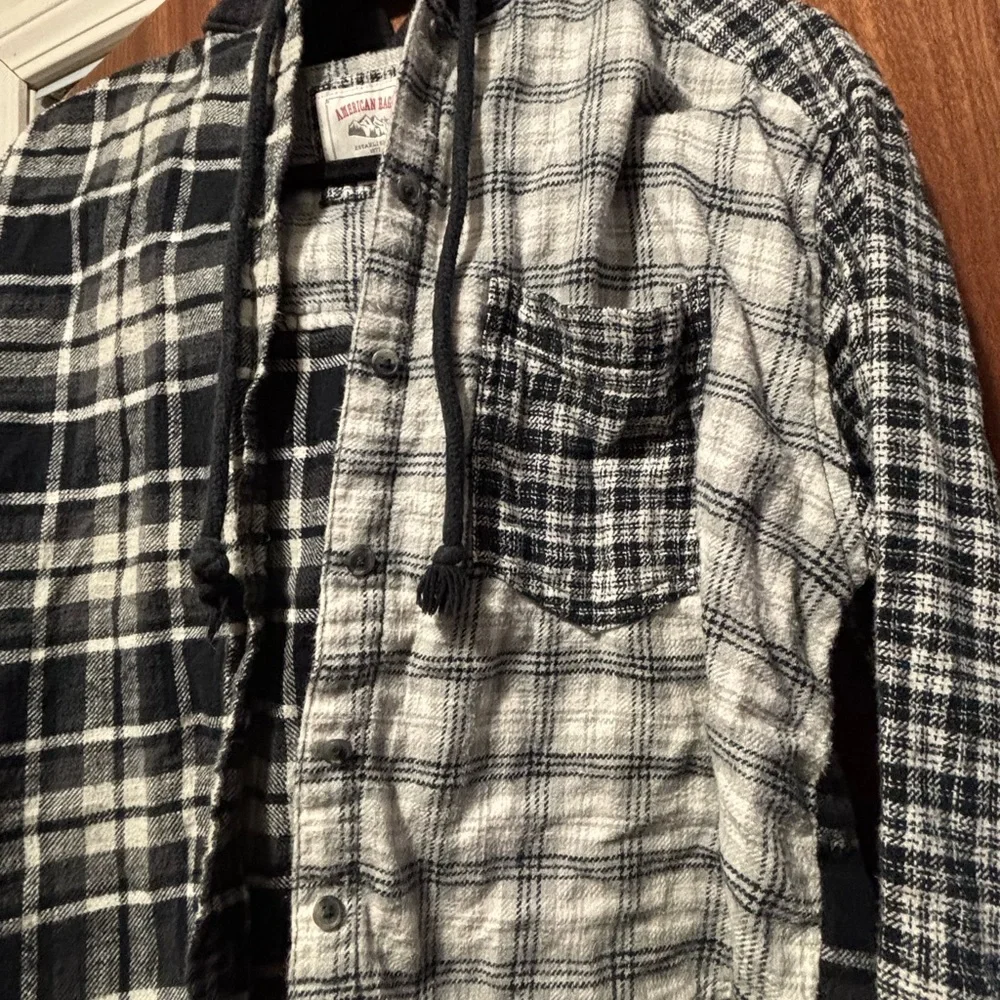 Women's American Eagle plaid button down jacket